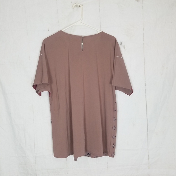 Logo by Lori Goldstein color block embroidered beaded blouse - Picture 4 of 13